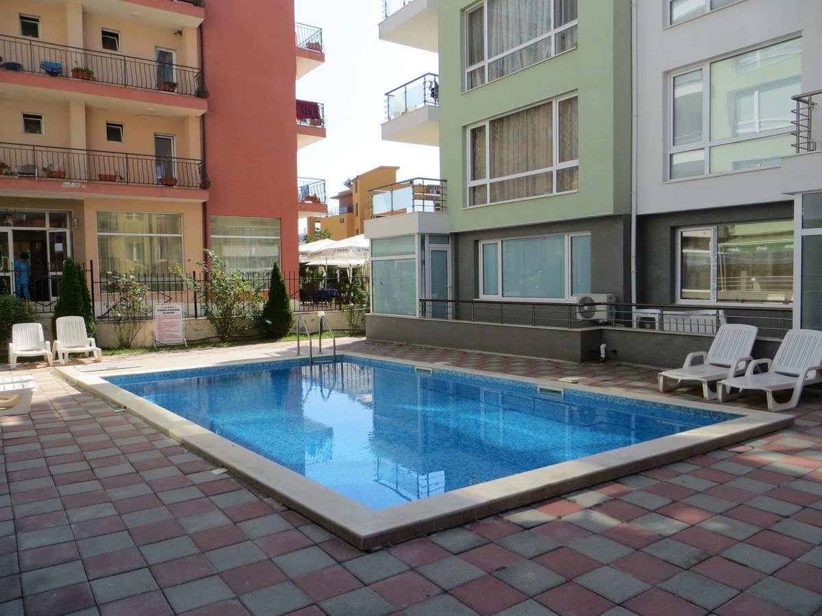 Apartments In Azalia 2 Complex Nessebar Exterior foto